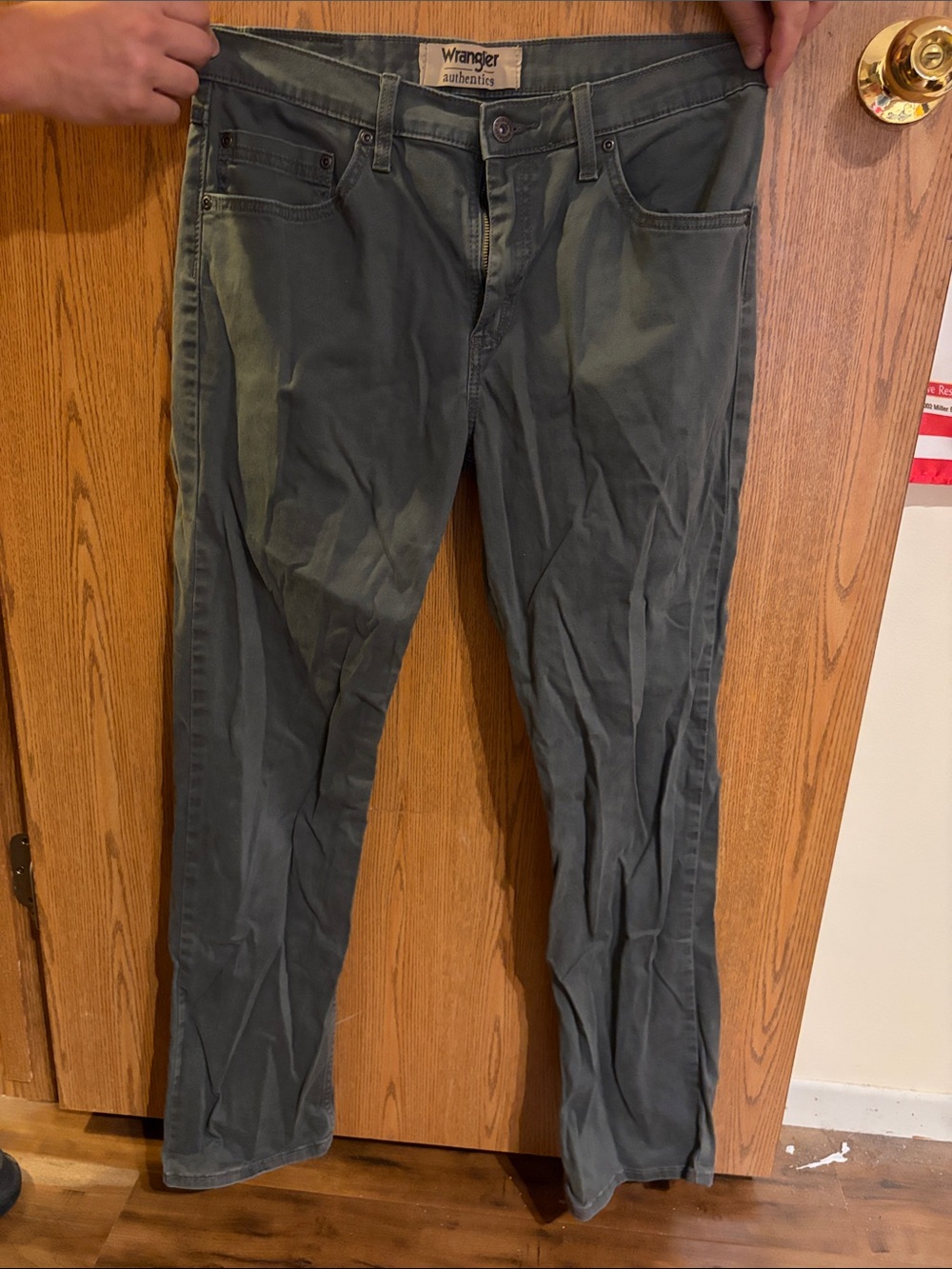 Wrangler Men's Olive Green Straight-Leg Pants